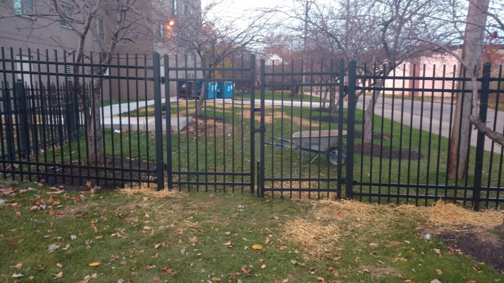 fences companies near me