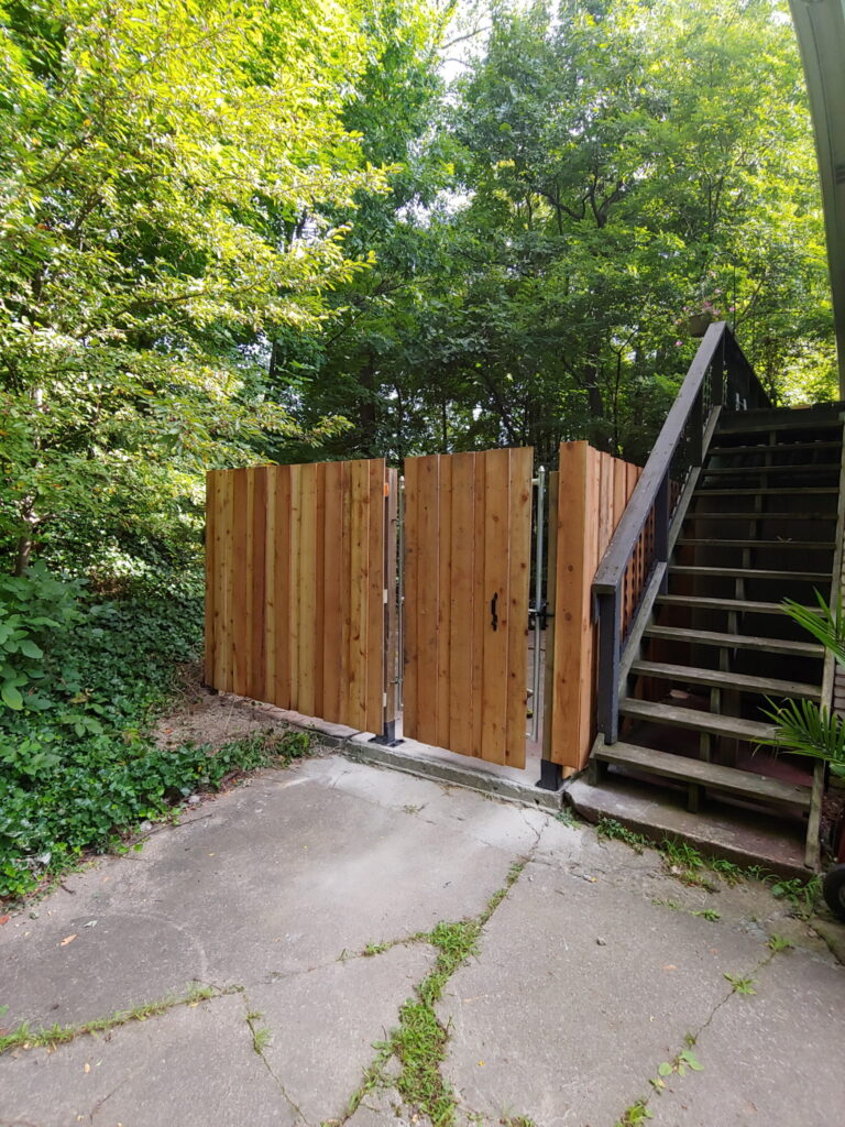 vinyl fencing companies near me